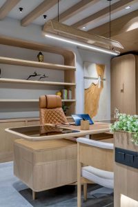 دکوراسیون اداری با ام دی اف پاک چوب